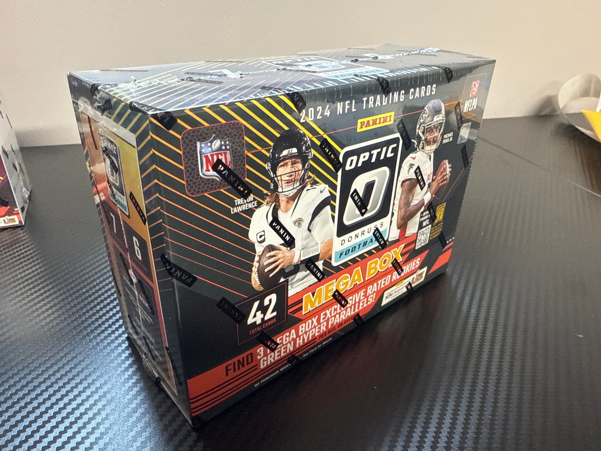 2024 Panini Optic Football Mega Box Green Hyper