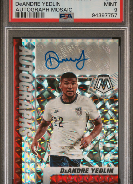 2021-2022 Panini Mosaic FIFA World Cup Autographs Mosaic DeAndre Yedlin PSA 9